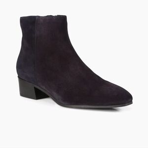 Aquatalia Black Suede Fuoco Ankle Boots Low Heel Zip Pointed Toe 10.5